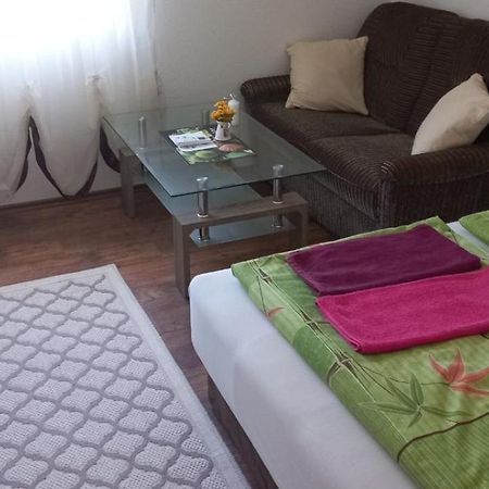 Omar & Una Apartmani Bihać Εξωτερικό φωτογραφία