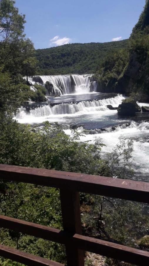 Omar & Una Apartmani Bihać Εξωτερικό φωτογραφία