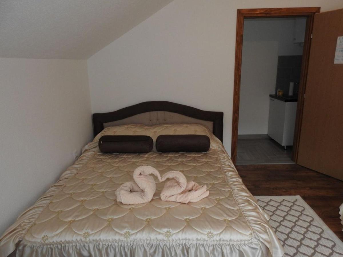 Omar & Una Apartmani Bihać Εξωτερικό φωτογραφία